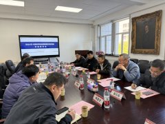 系统引见了EAST安拆超高实空系统的复杂形成和运